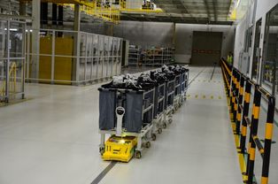 探秘領(lǐng)克張家口工廠cma構(gòu)架生產(chǎn)線 年產(chǎn)20萬(wàn)臺(tái)就靠它